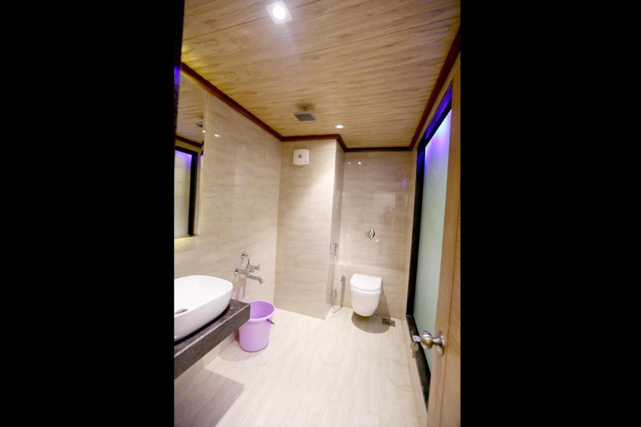 Hotel Sa Residency Mira-Bhayandar Экстерьер фото
